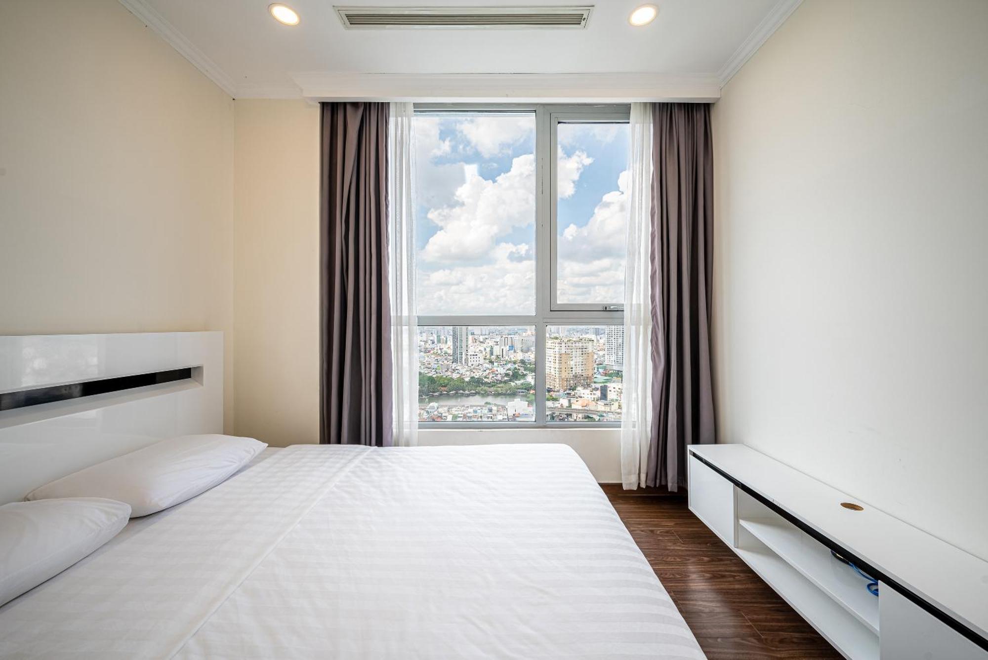Landmark Plus Residences Luxury Suite Хошимин Экстерьер фото