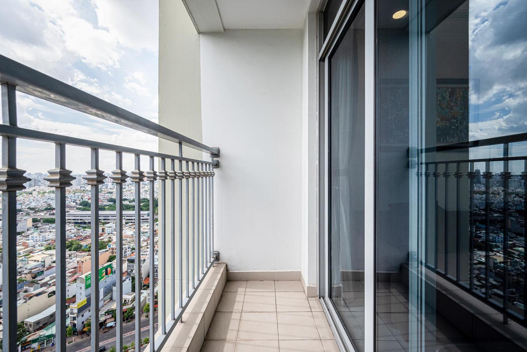 Landmark Plus Residences Luxury Suite Хошимин Экстерьер фото